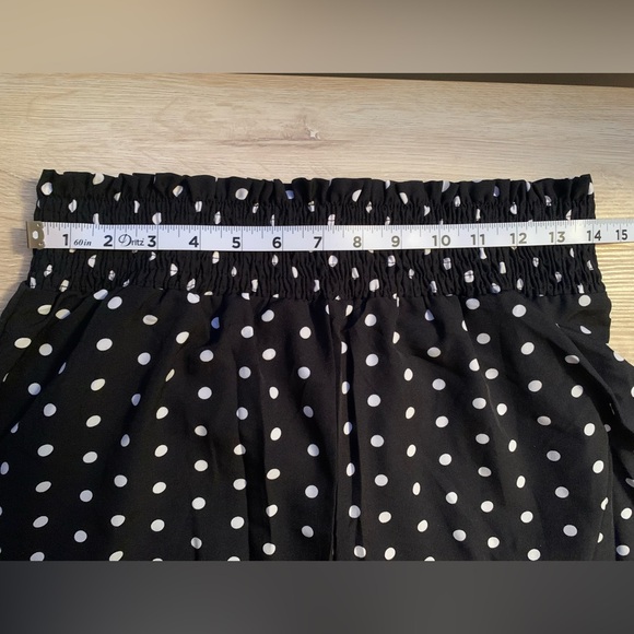 🦂Women’s Black W/White Polka Dots High Waisted, Wide Leg Pants. Sizes M & L - Picture 10 of 11